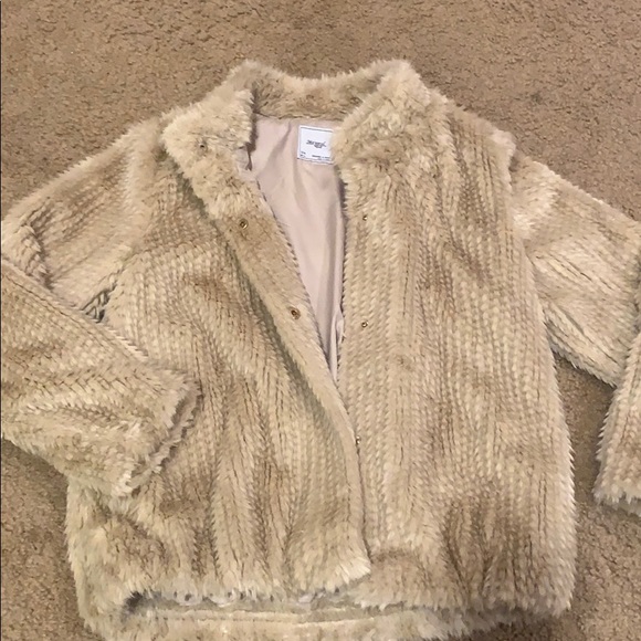 Girls jacket-faux fur - Picture 4 of 8